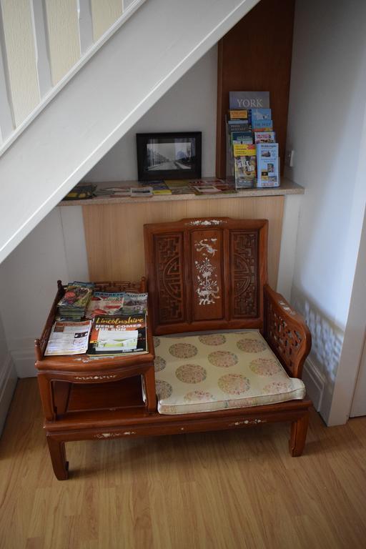 Barton Guest House ภายนอก รูปภาพ